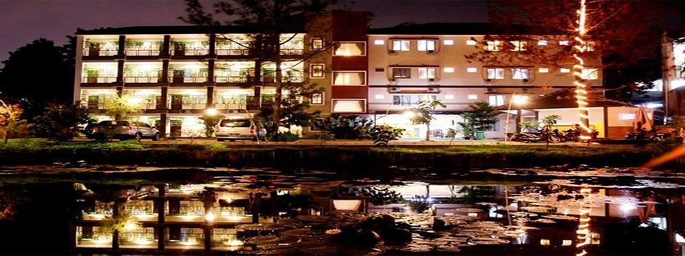 Hotel Lotus Bandung Ngoại thất bức ảnh
