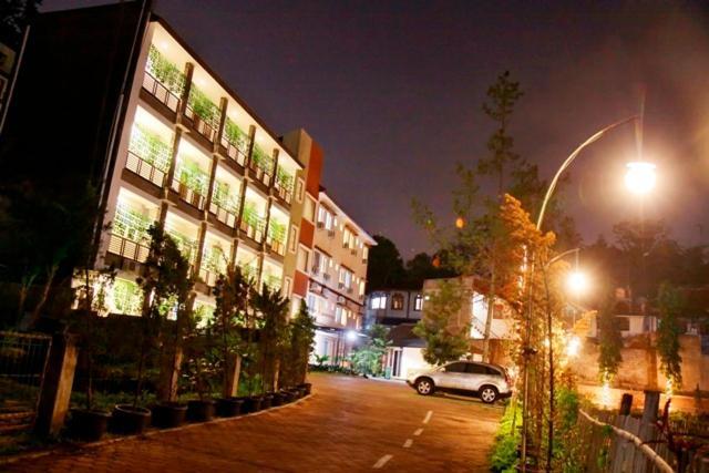 Hotel Lotus Bandung Ngoại thất bức ảnh