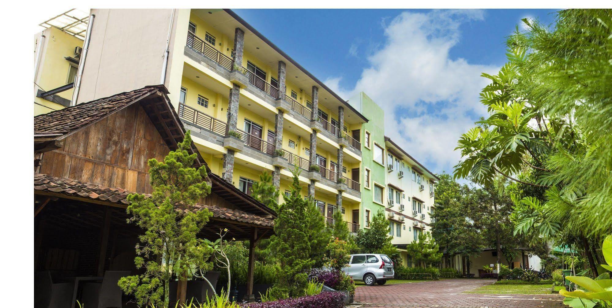Hotel Lotus Bandung Ngoại thất bức ảnh